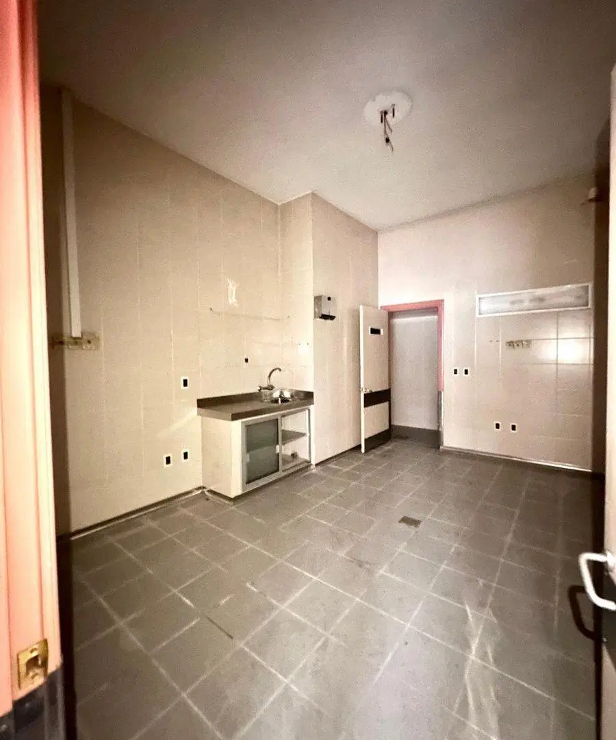 Alquiler local multirubro 2