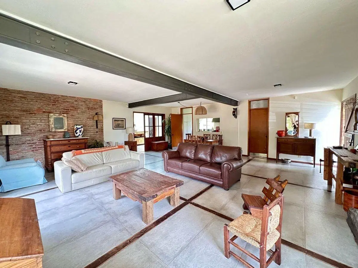 Espectacular casa en San Félix, ACEPTA PERMUTA 2