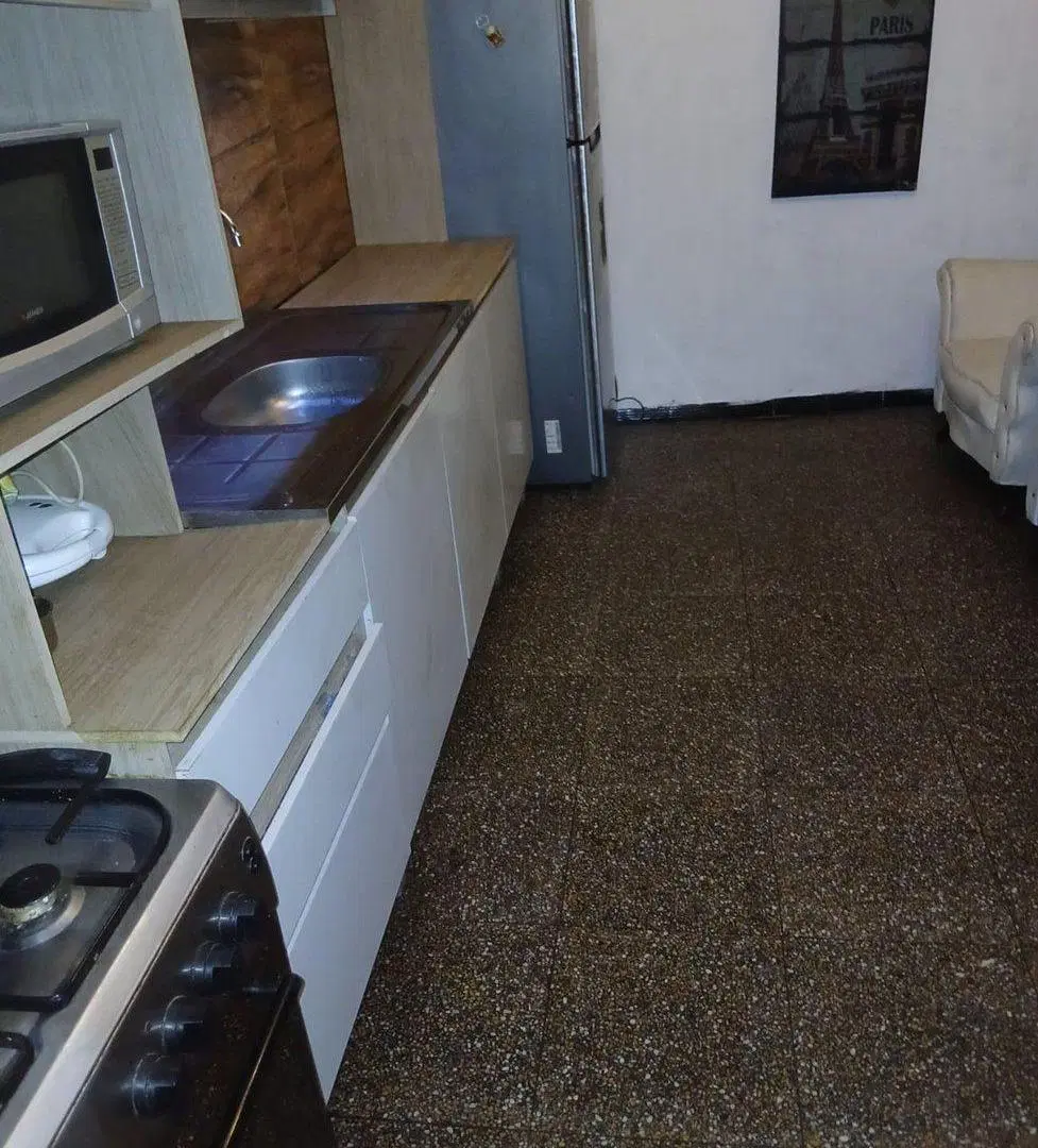 3 APARTAMENTOS PLENO CENTRO IDEAL PARA RENTA. 5