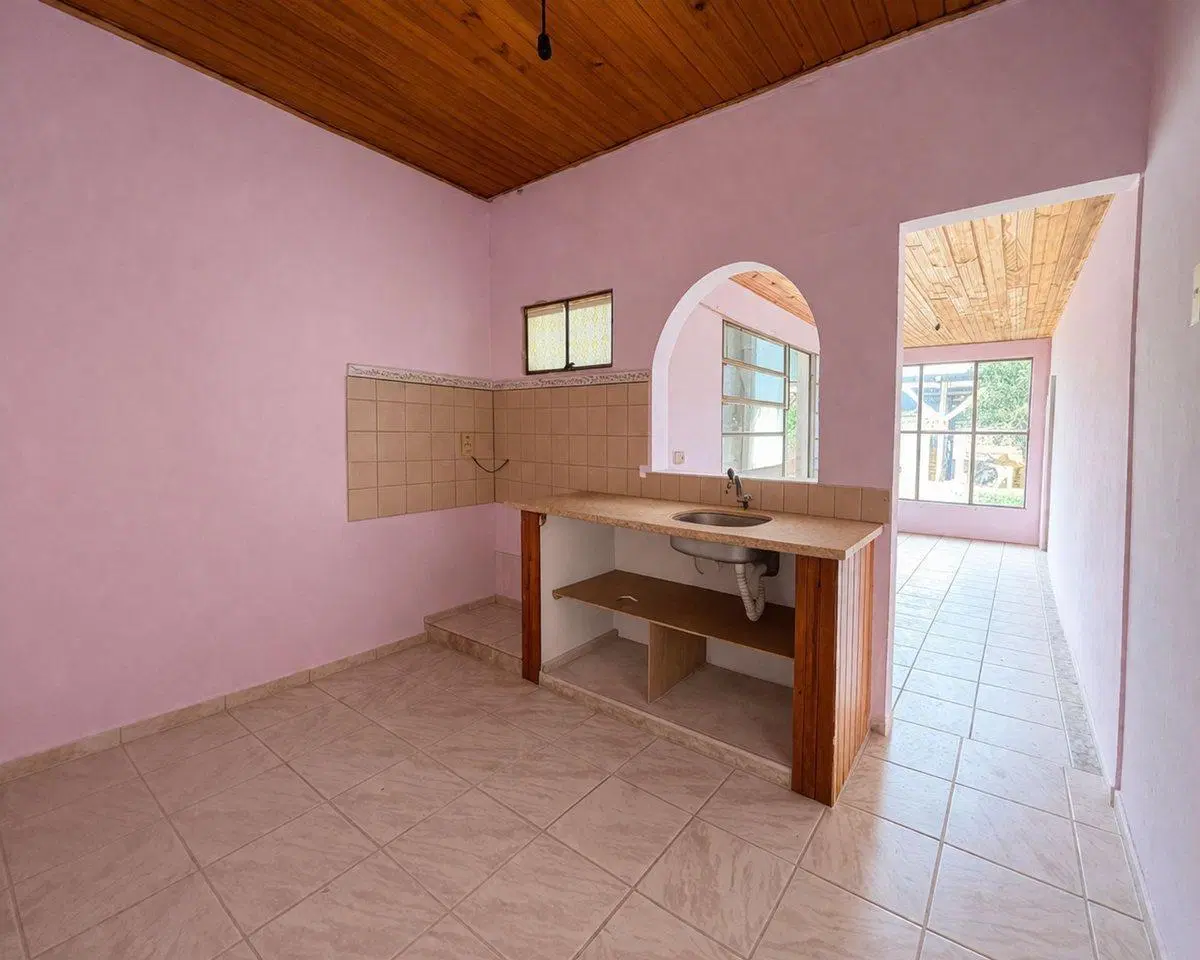 ¡Gran Oportunidad en Guichón! Casa en Venta 2