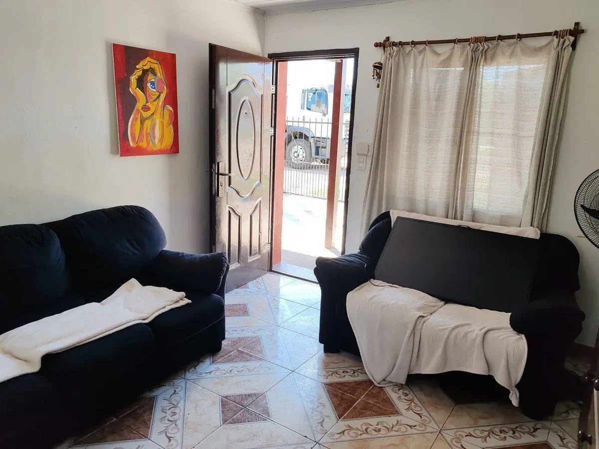 OPORTUNIDAD 2 Casas en Padrón Único sobre 2000 m² 3