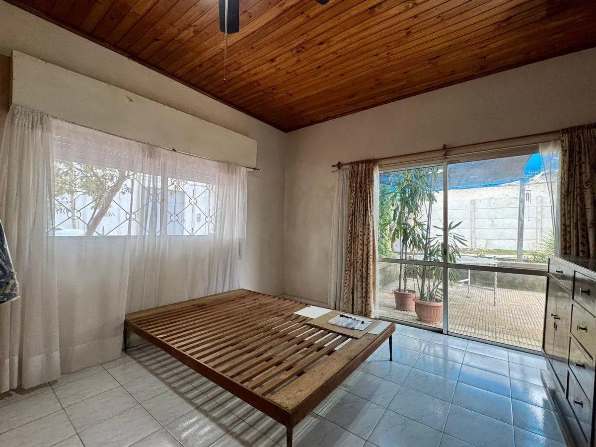Casa semi equipada-con jardin + garage 5