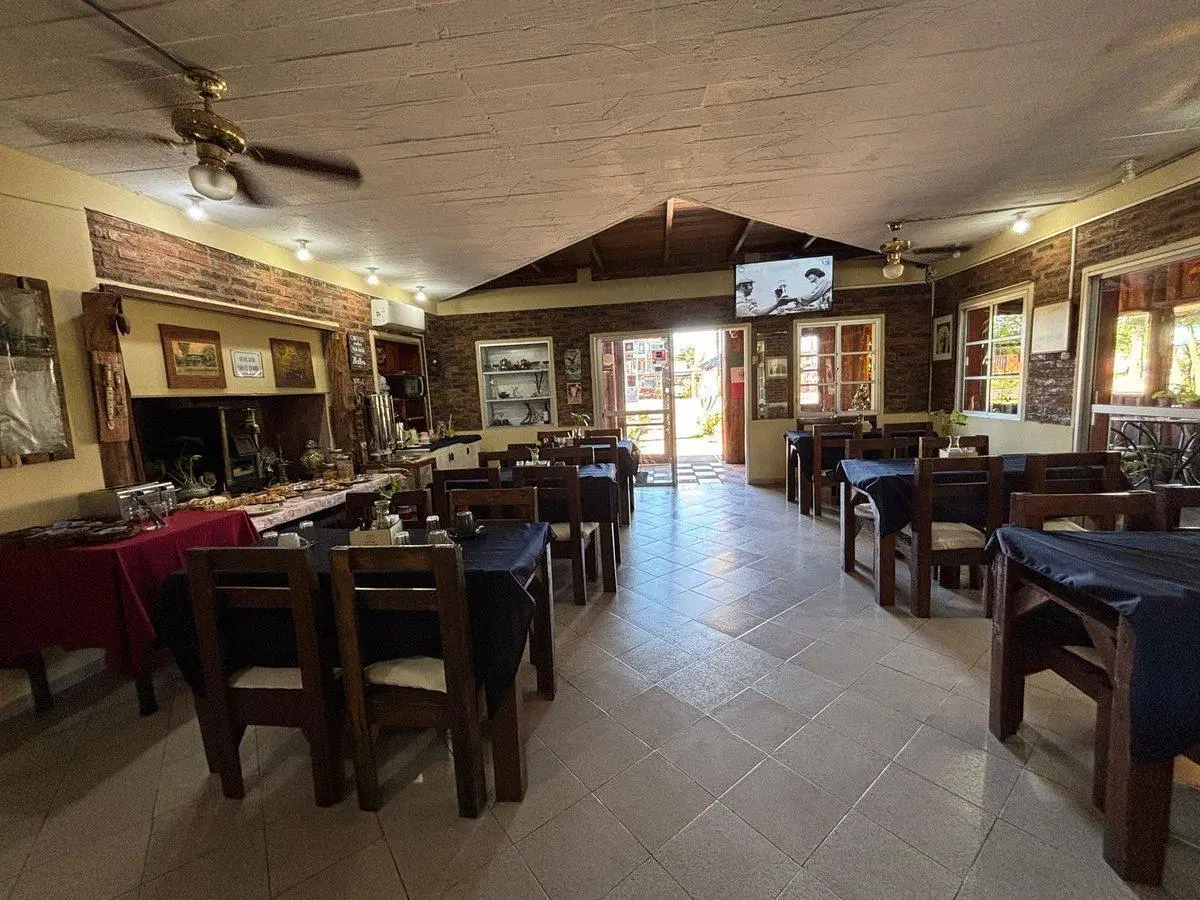VENTA DE RECONOCIDO HOTEL EN TERMAS DE DAYMÁN 3