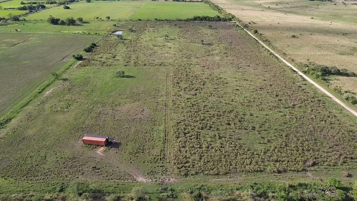 Chacra 9 ha con 2 contenedores a orillas PORVENIR