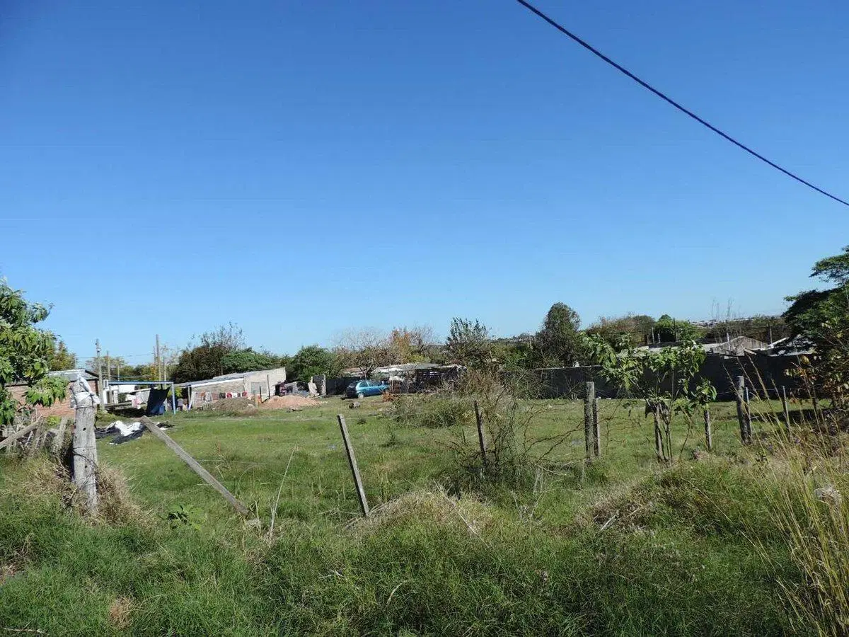 Amplio Terreno con acceso a todos los servicios 2