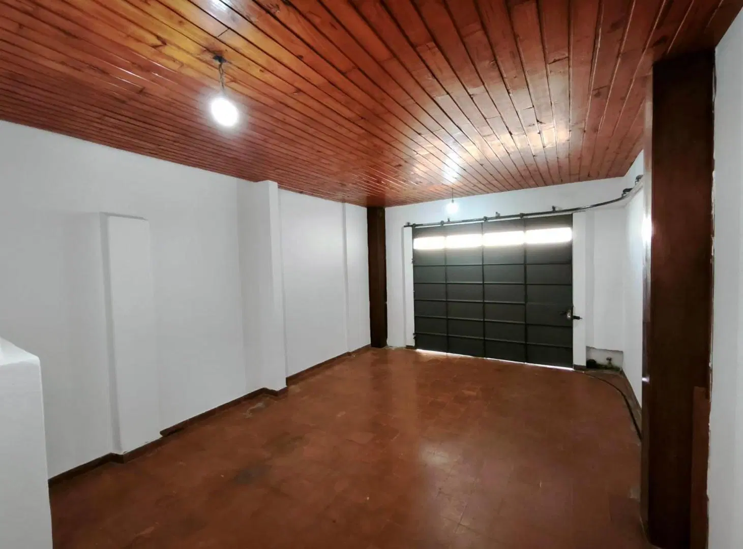 Casa 3 dormitorios y garage en excelente zona 4