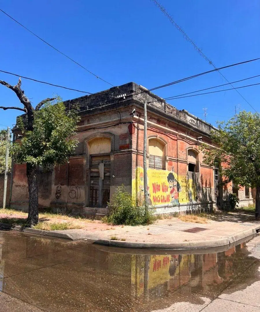Casa y terreno 960 m² para proyecto 1