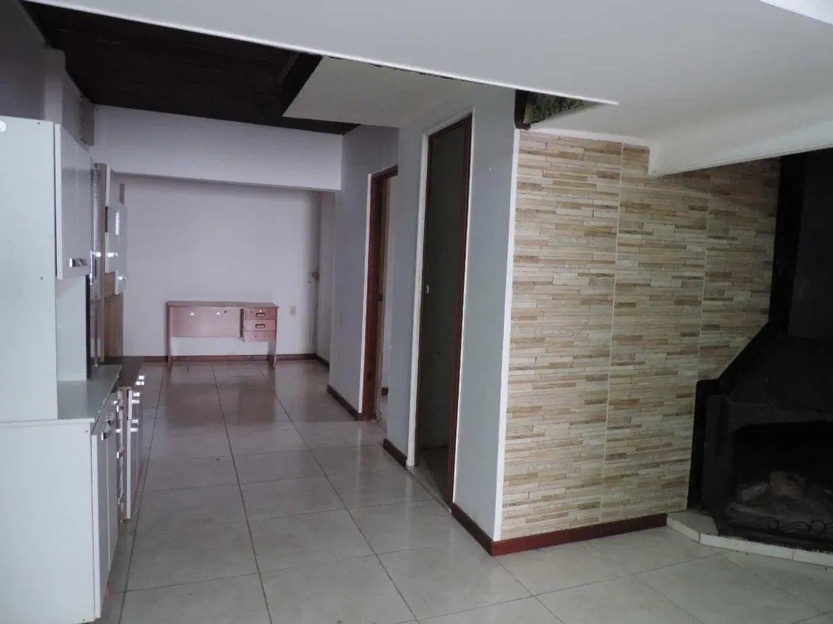 Linda Casa ideal para inversión ya tiene renta 4