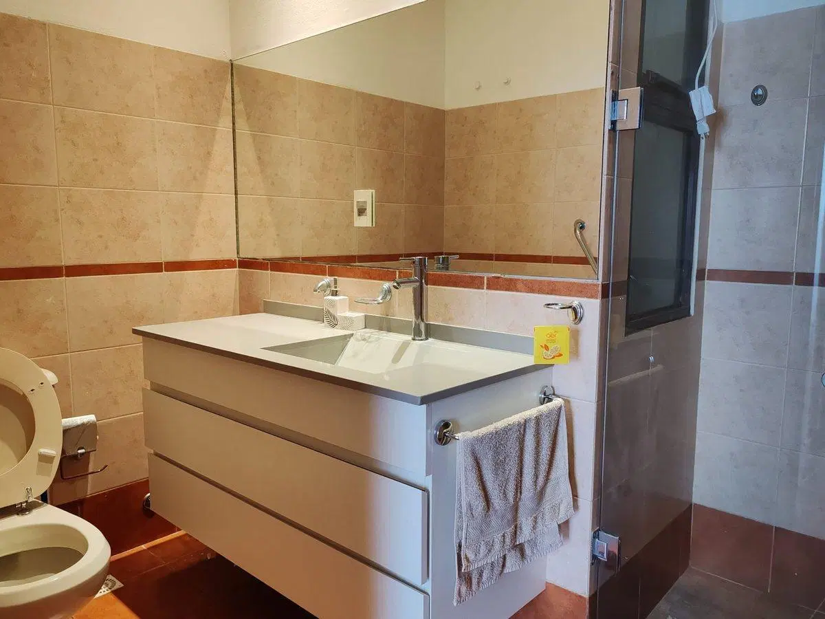 VENTA HERMOSO APARTAMENTO CENTRICO PAYSANDU 8