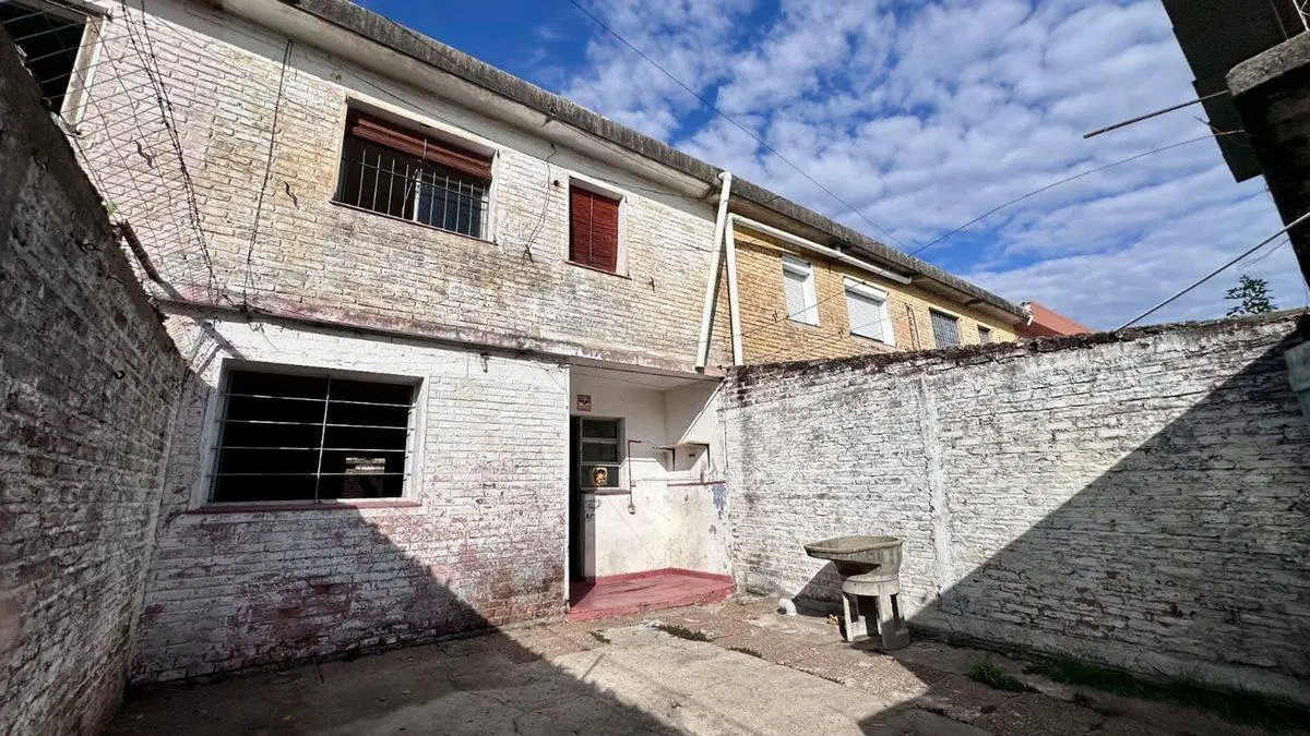 DÚPLEX EN VENTA – BARRIO JARDÍN 4