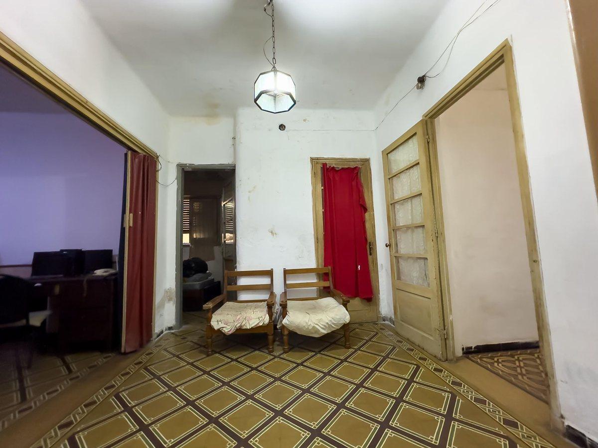 Foto de Casa amplia y céntrica con gran potencial en el co, imagen 3