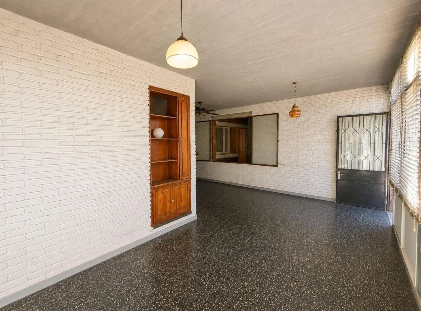 Casa centrica 3 dormitorios con garaje y patio 3