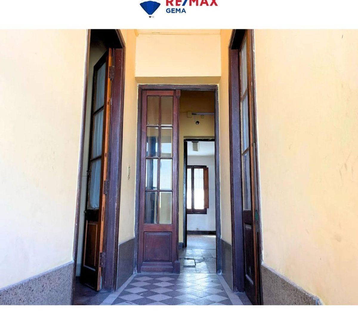 Foto de Casa con local comercial en plena Av. España, imagen 3