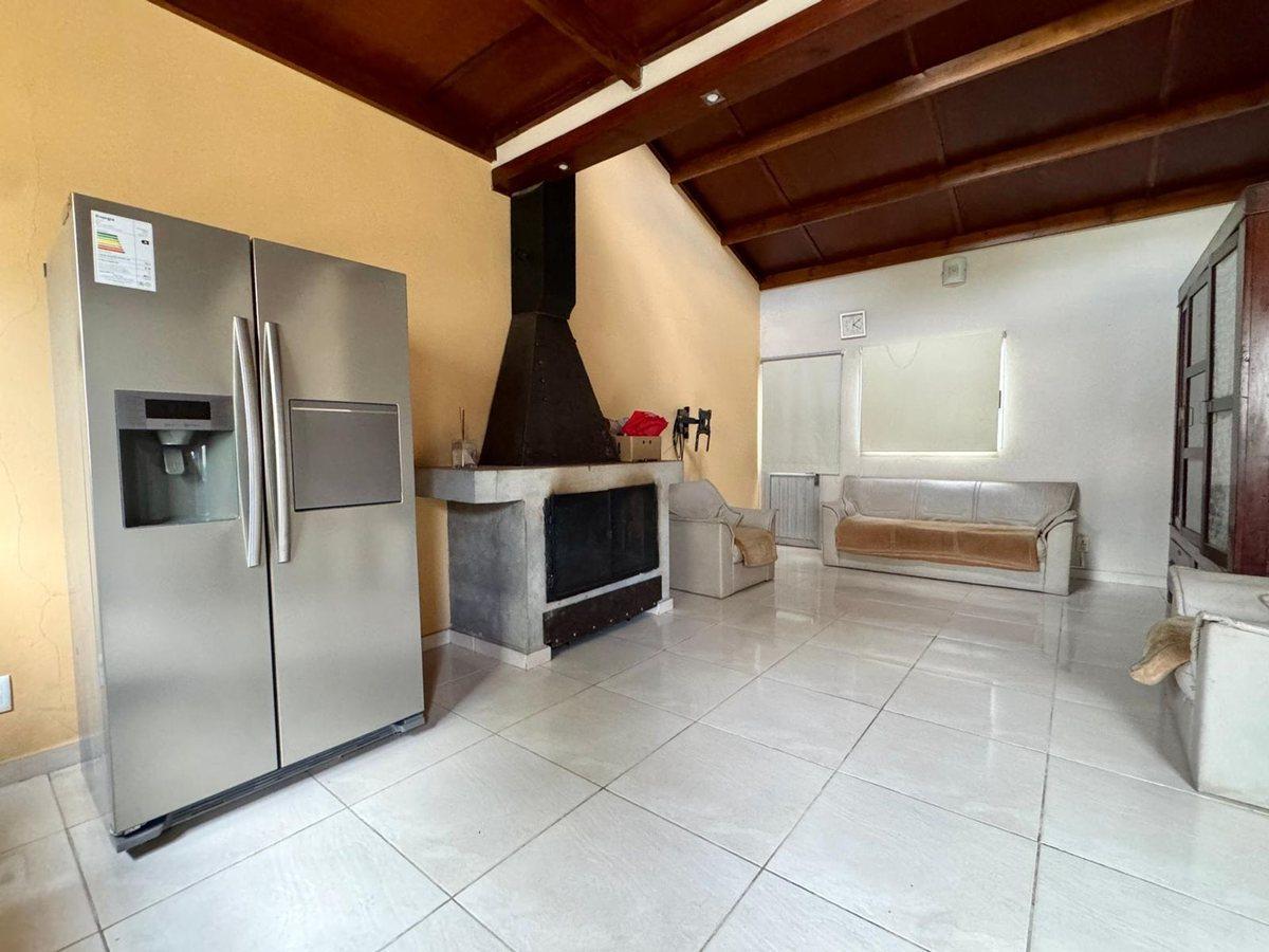 Foto de Casa semi equipada-con jardin + garage, imagen 2