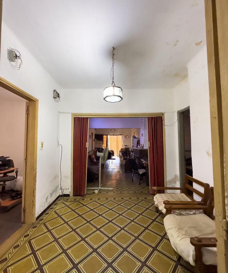 Foto de Casa amplia y céntrica con gran potencial, imagen 3