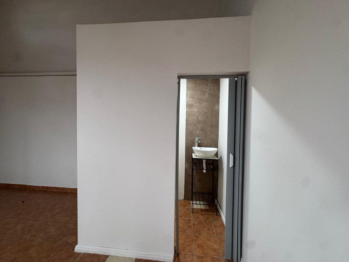 Foto de ALQUILER de LOCAL en esquina con potencial, imagen 2