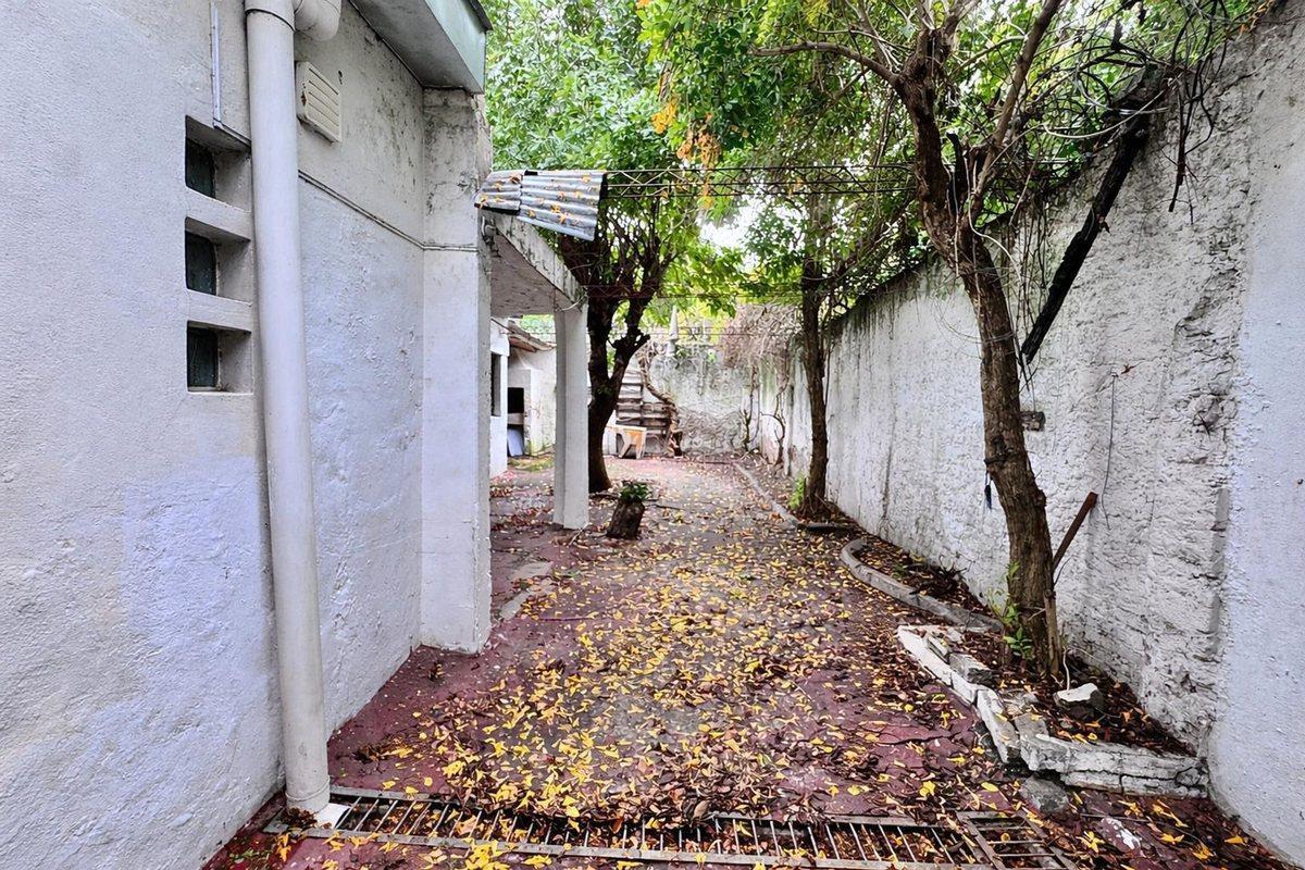 Foto de Casa con 2 dormitorios y garage., imagen 2