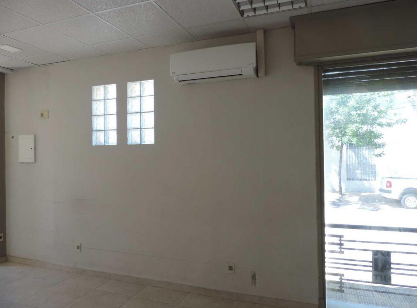 Foto de Local centrico ideal para escritorio profesional, imagen 5