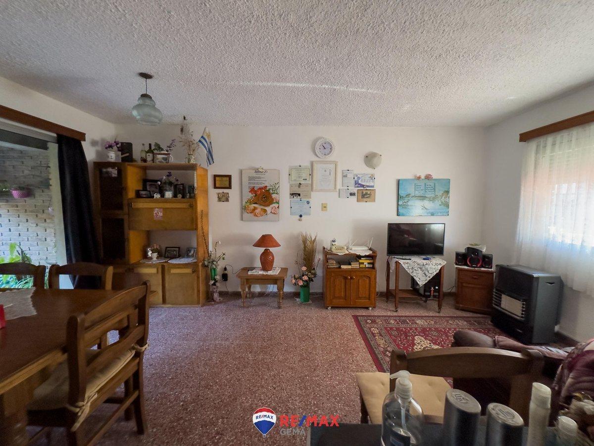 Foto de Casa Dúplex en zona este, 3 dormitorios y cochera., imagen 2