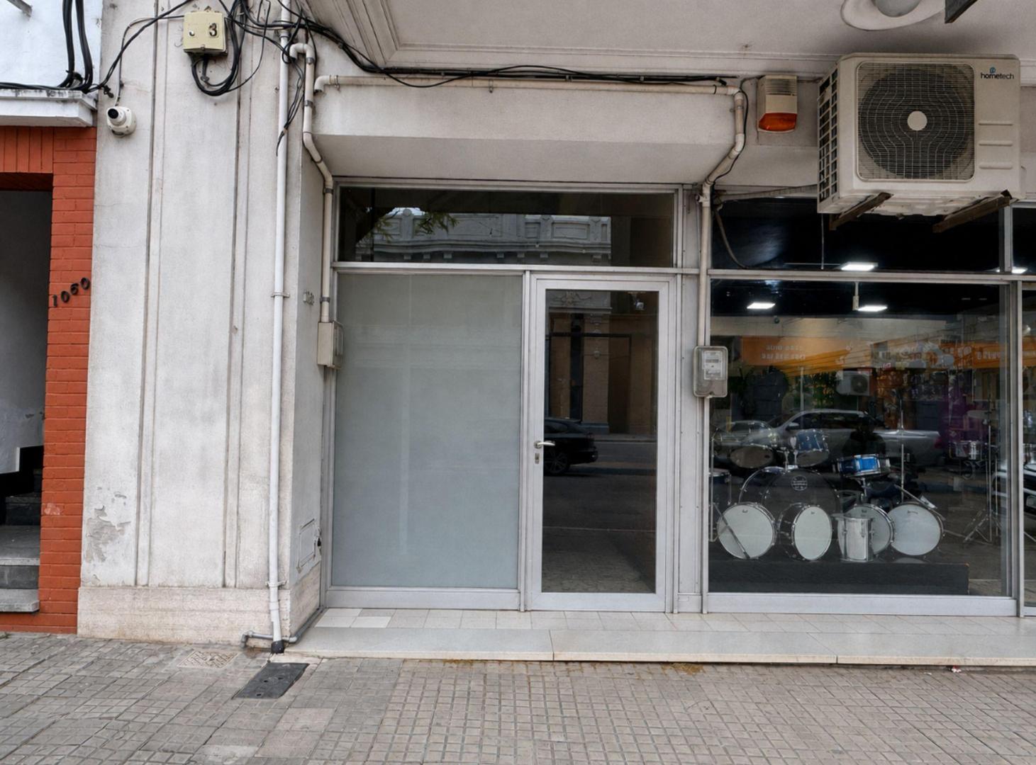 Foto de Amplio local comercial en alquiler, imagen 4