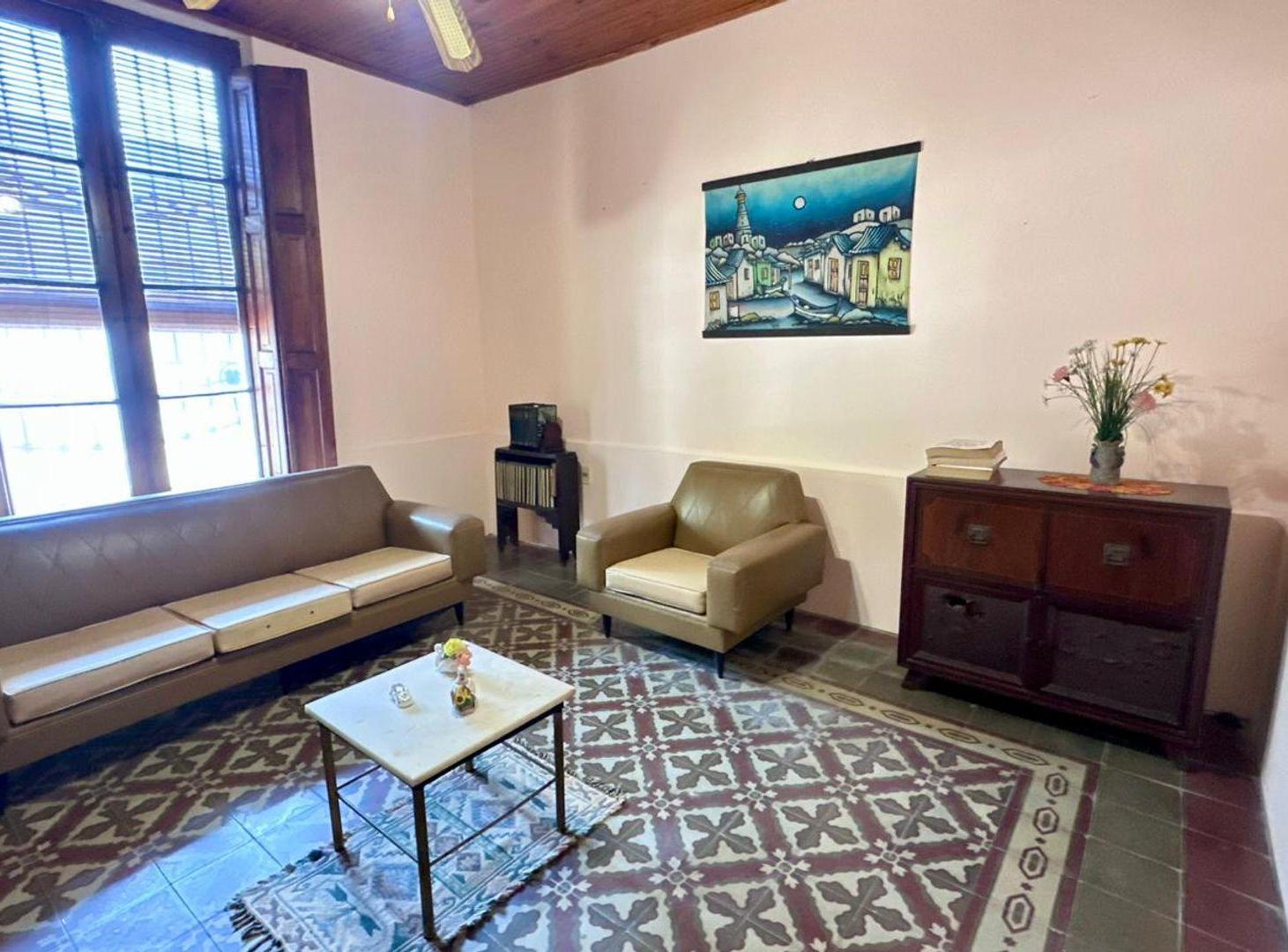 Foto de CASA CENTRICA 4 DORMITORIOS, CON BARBACOA., imagen 1