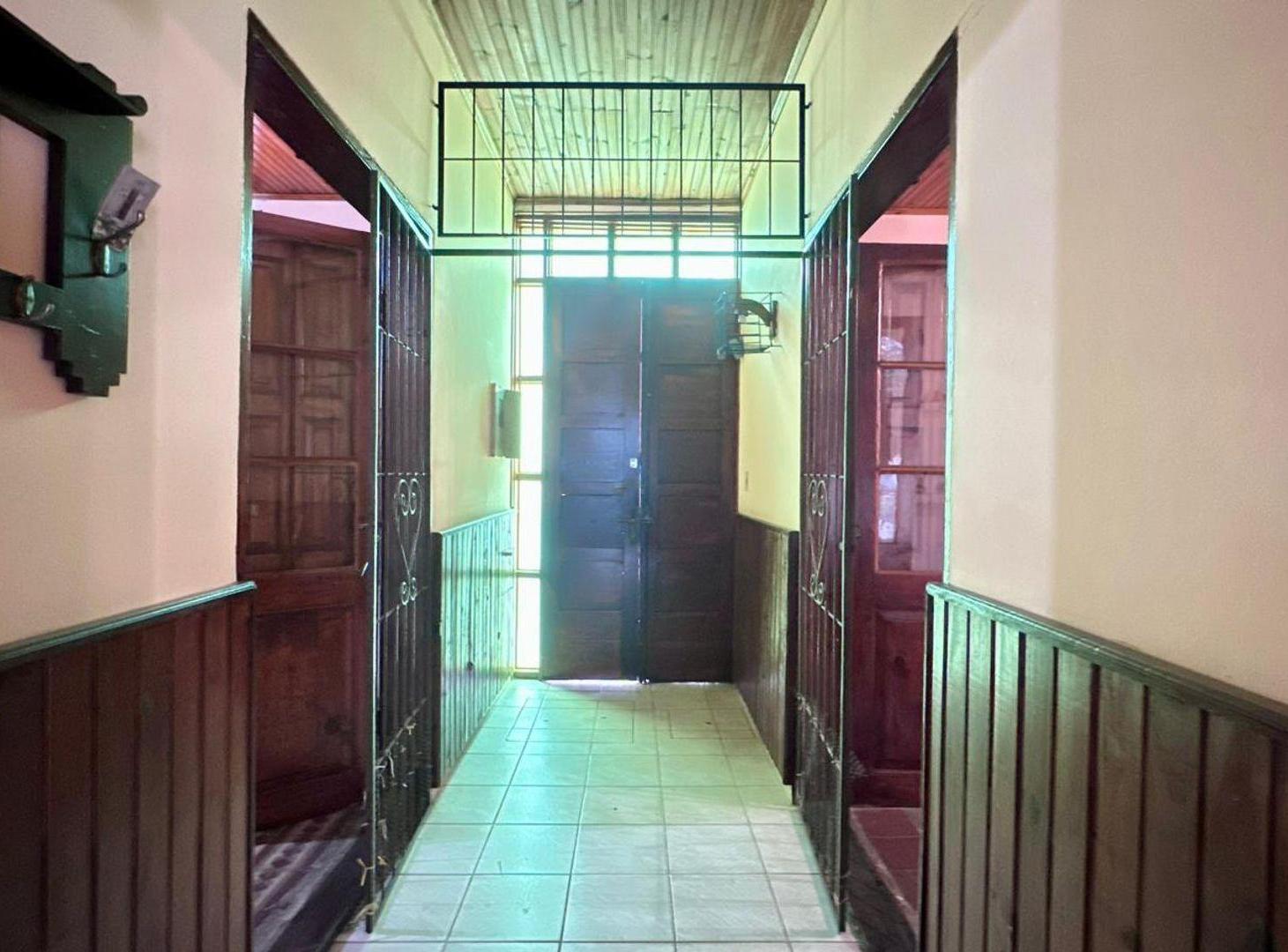 Foto de CASA CENTRICA 4 DORMITORIOS, CON BARBACOA., imagen 3