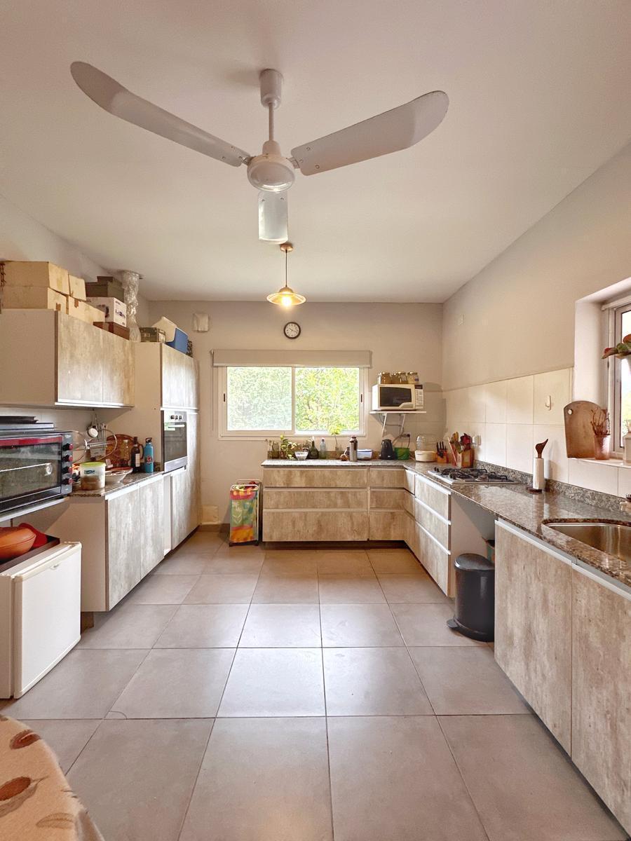 Foto de Casa en San Lorenzo de 3 dormitorios, imagen 2