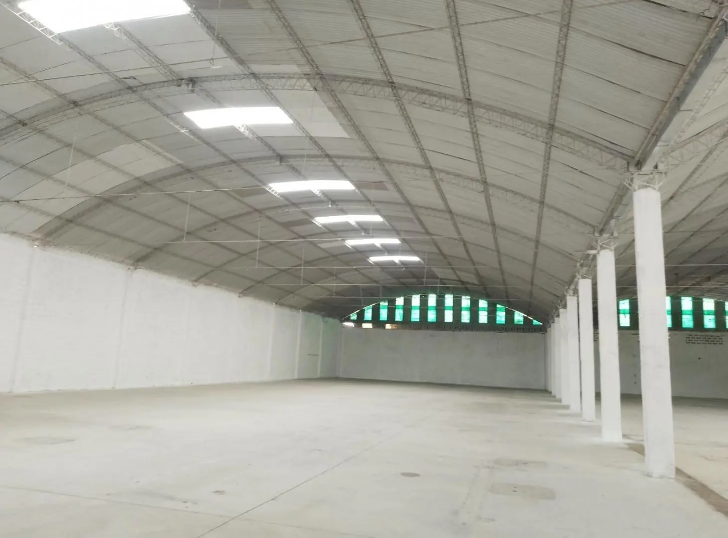 Galpón  en alquiler en Parque Industrial  de Salta - Son dos naves que suman 2200m2 2