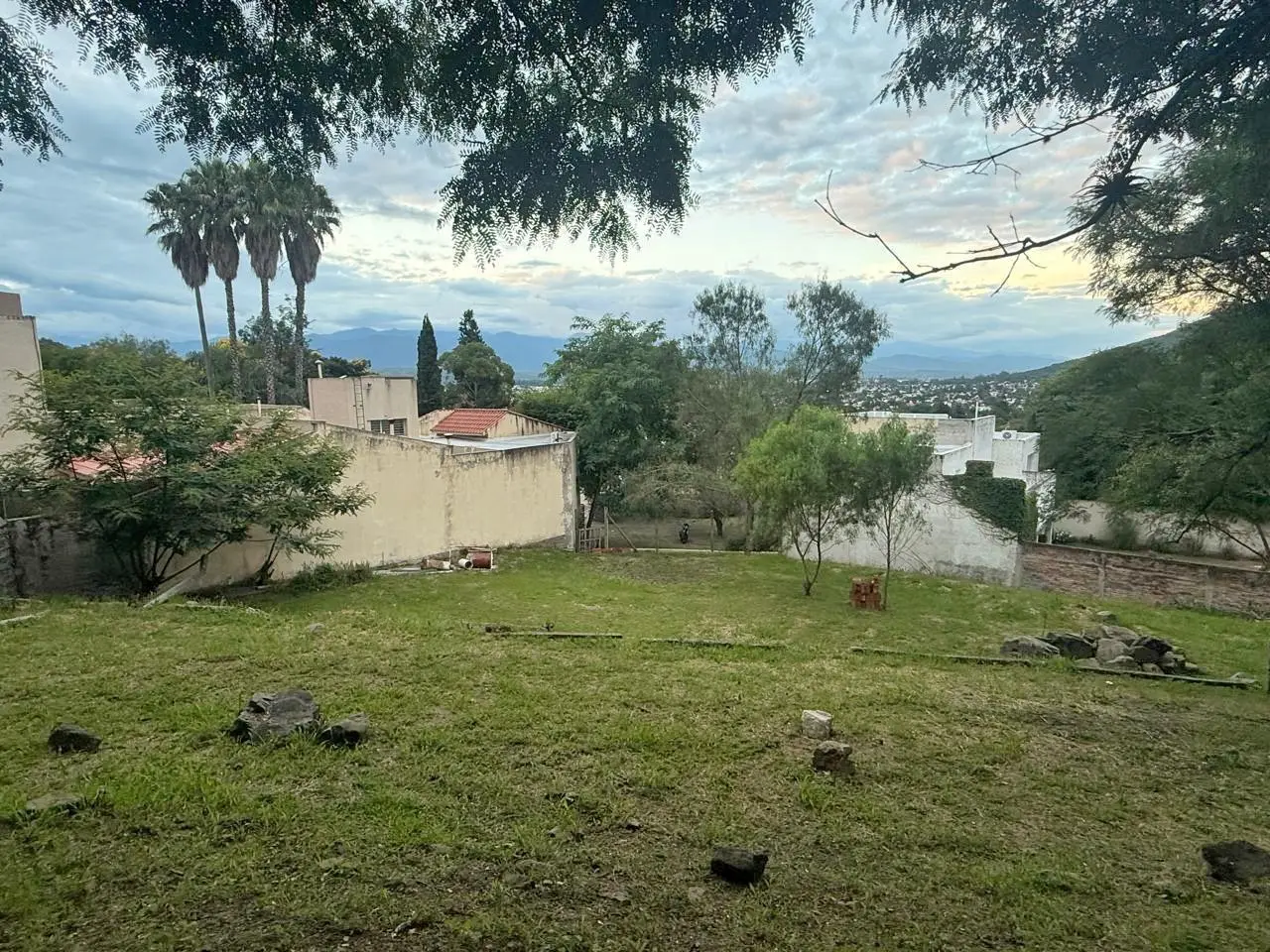 Lote en Las Retamas  Bo.Tres Cerritos 5