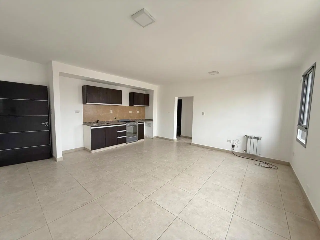 Departamento en zona centro - Rivadavia al 900 3