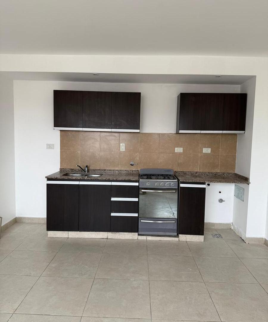 Foto de Departamento en zona centro - Rivadavia al 900, imagen 4
