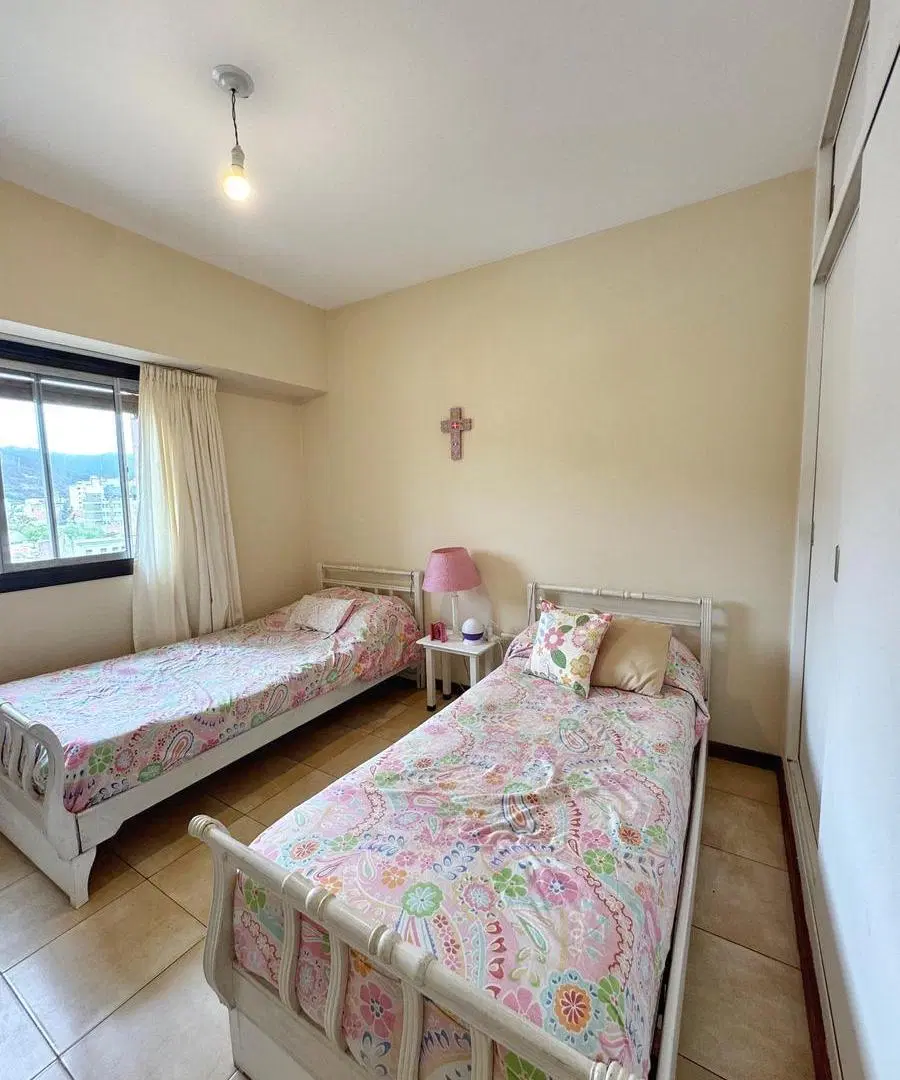 Departamento en Zona Centro 8