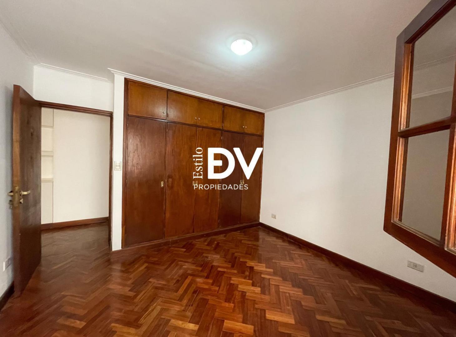 Foto de Departamento 2 ambientes en alquiler en Dean Funes al 300, imagen 3