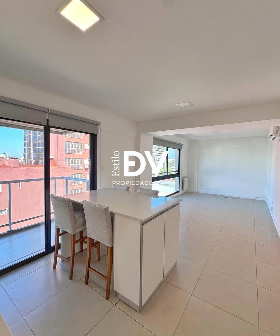 Foto de Departamento de 2 ambientes en alquiler con terraza verde – Alsina 757, imagen 3