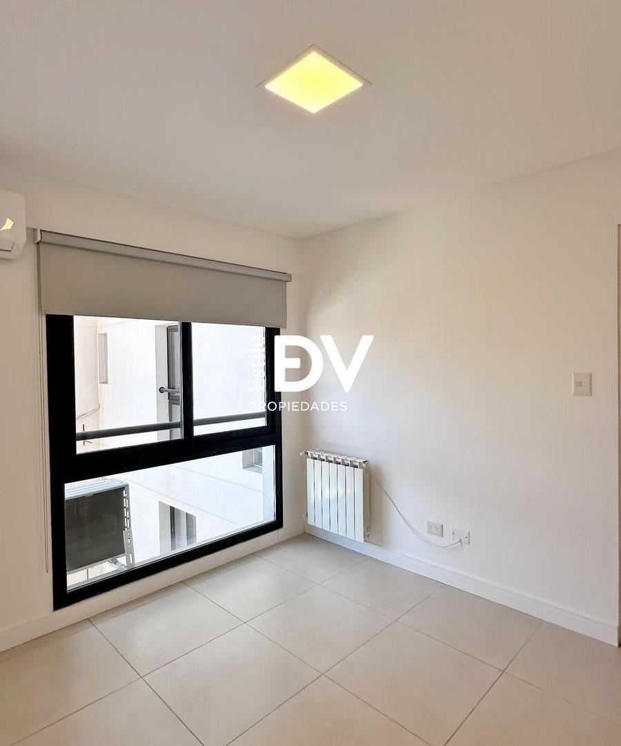 Foto de Departamento de 2 ambientes en alquiler con terraza verde – Alsina 757, imagen 1