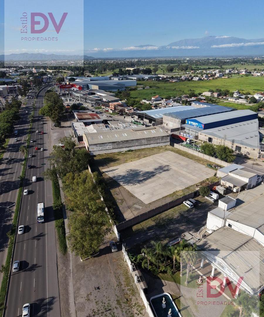 Foto de Terreno con doble frente sobre Av. Paraguay y Av. Palacios, imagen 2