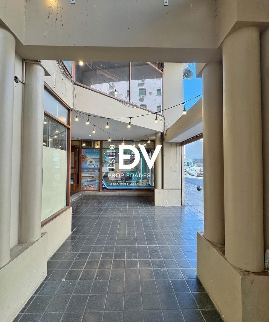 Foto de Local comercial en alquiler sobre calle Caseros, en el centro de la, imagen 3