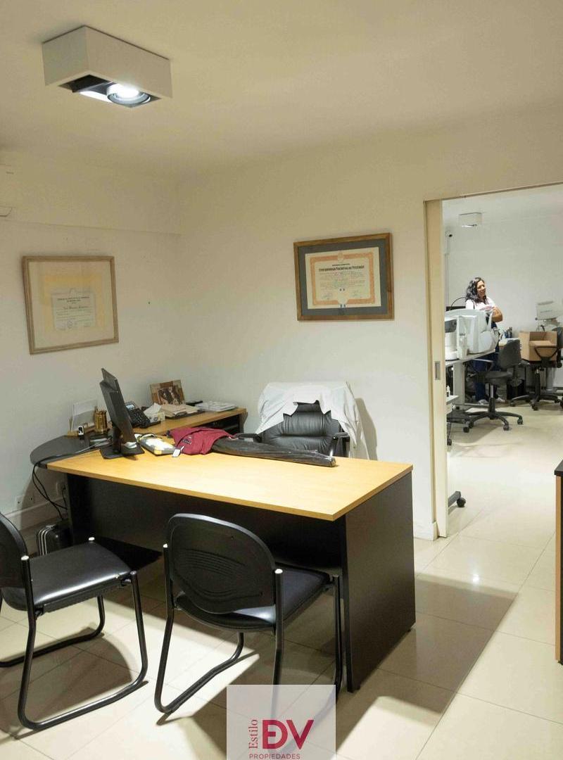 Foto de Oficina premium en venta - 158 m² - Dean Funes 400, imagen 5