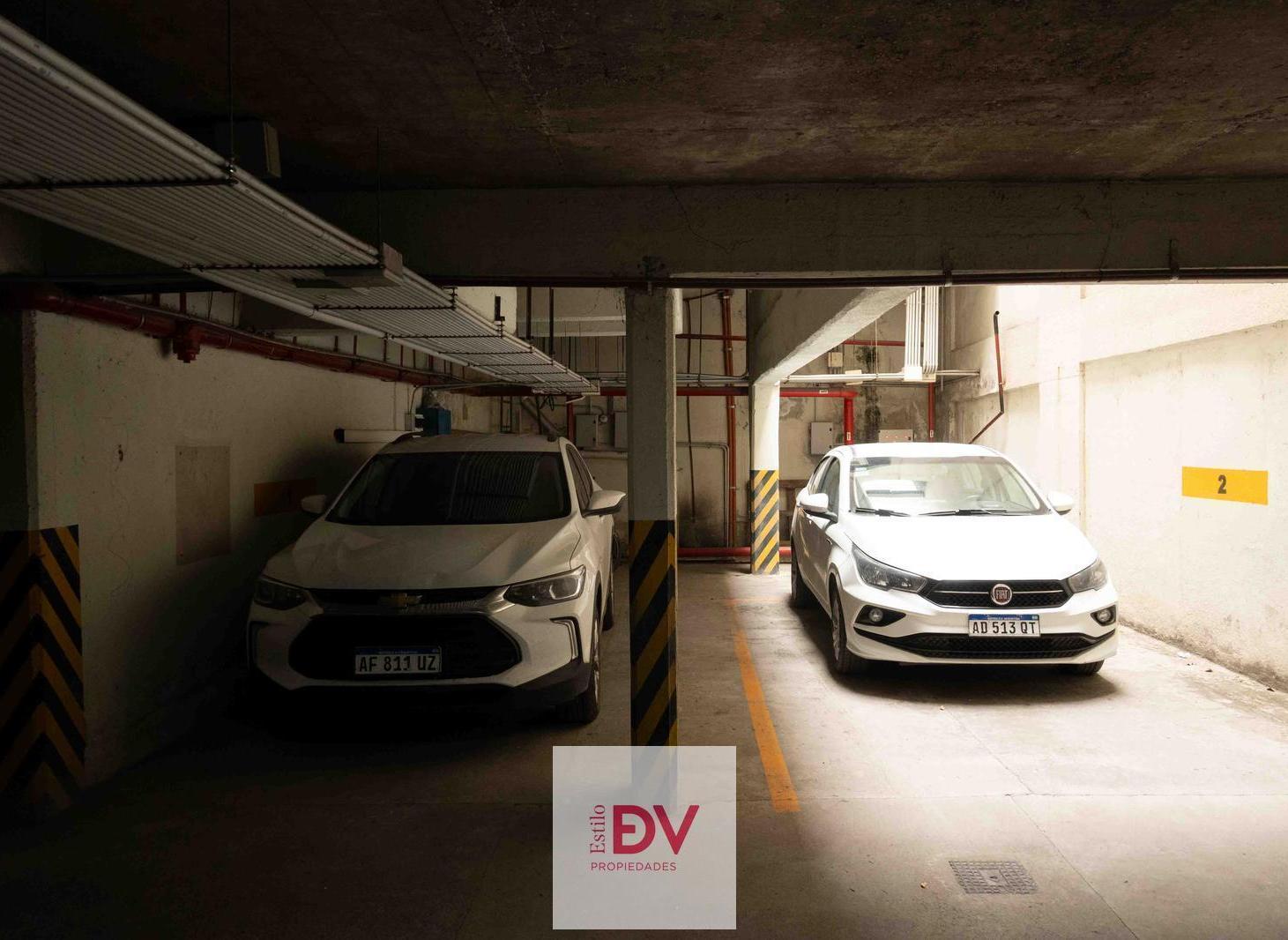 Foto de Oficina premium en venta - 158 m² - Dean Funes 400, imagen 3