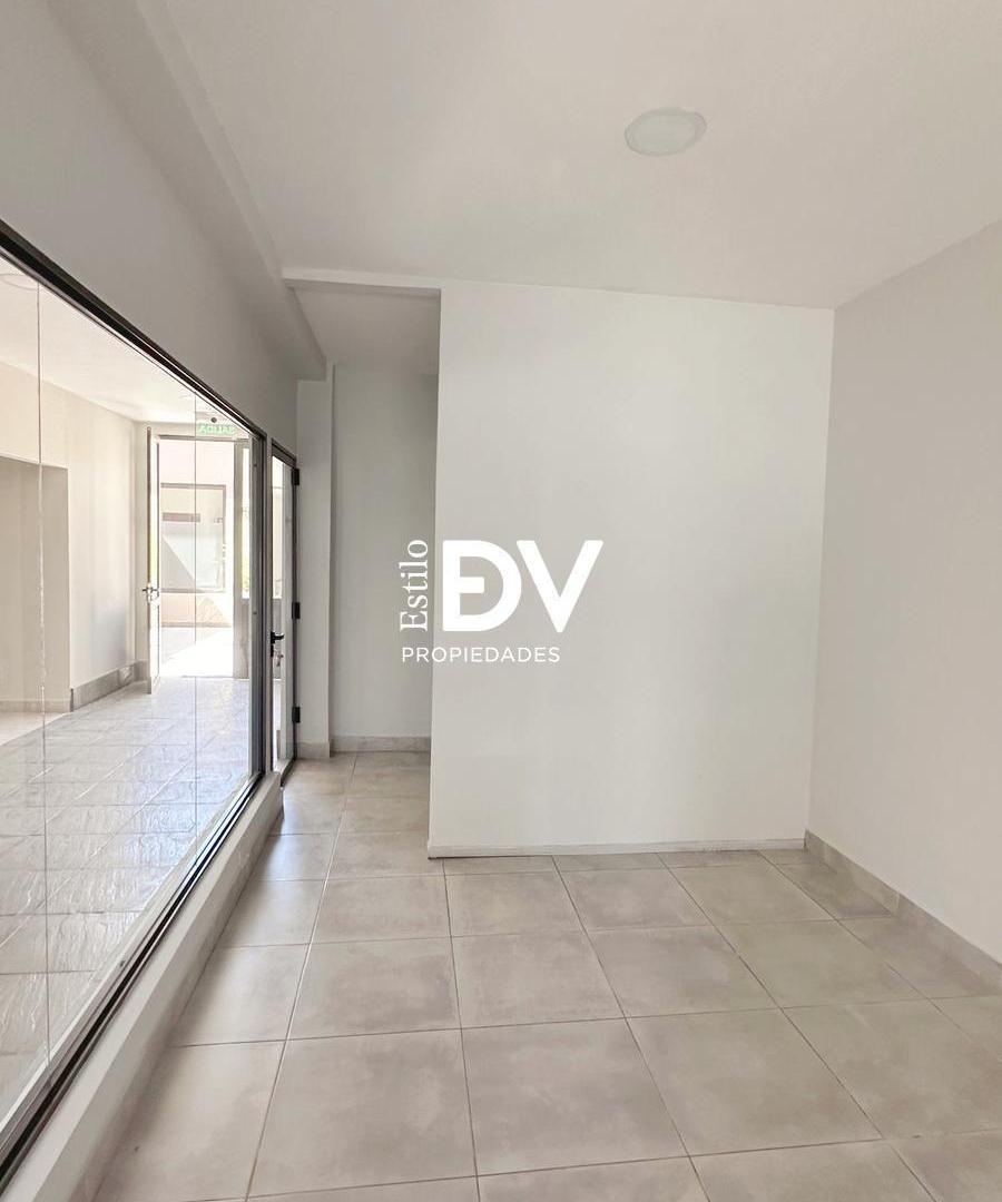 Foto de Oficinas/ Consultorios en alquiler en zona Centro, imagen 3