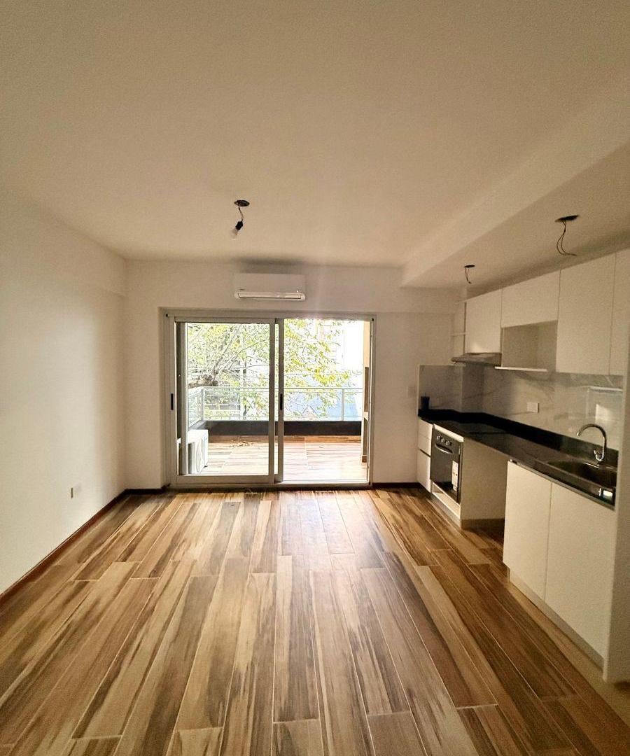 Foto de Departamento 2 Ambientes A Estrenar con Cochera, Parrilla y Balcon al Frente en Caballito, imagen 5