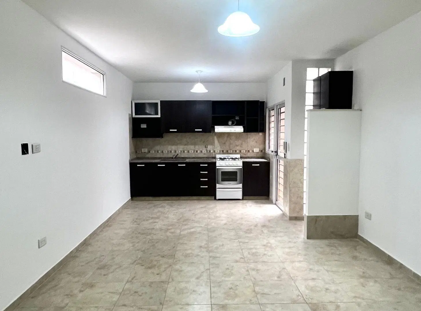 Departamento 2 Ambientes Con Patio en Flores 5