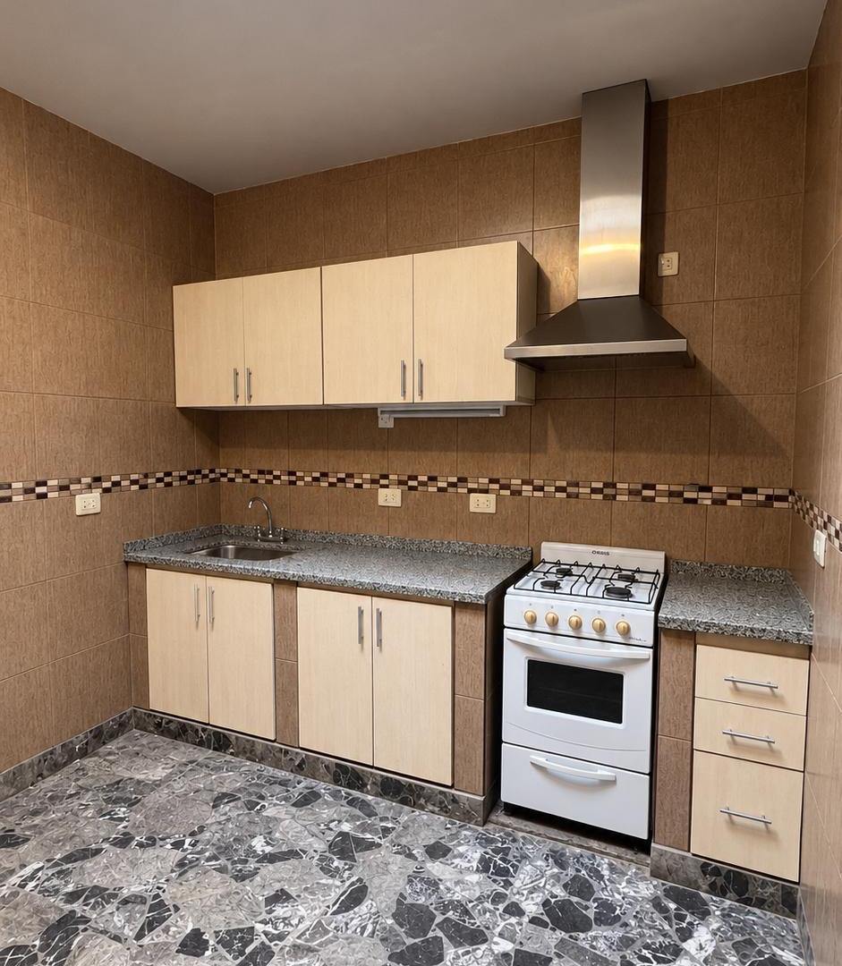 Foto de Tipo Casa 3 Ambientes Con Patio Cubierto y Sin expensas, imagen 1