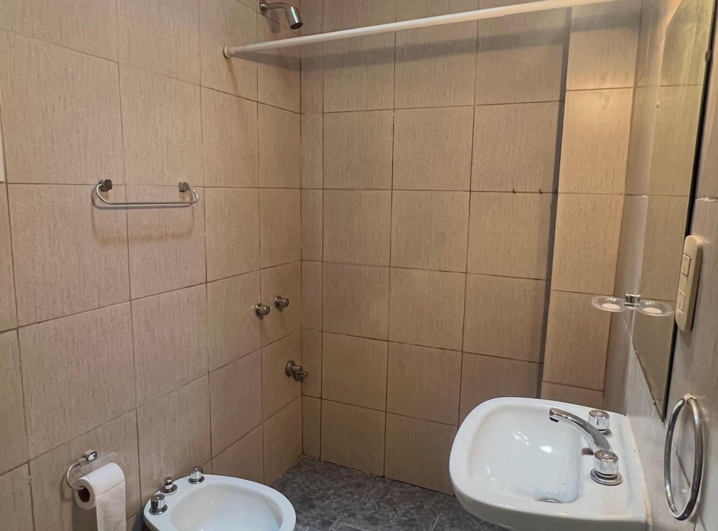 Foto de Tipo Casa 3 Ambientes Con Patio Cubierto y Sin expensas, imagen 4