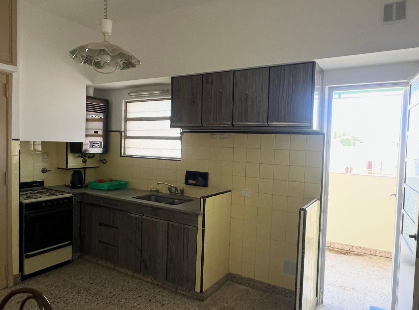 Foto de Tipo Casa 4 Ambientes Con Patio, Terraza y Balcón en Parque Chacabuco, imagen 3
