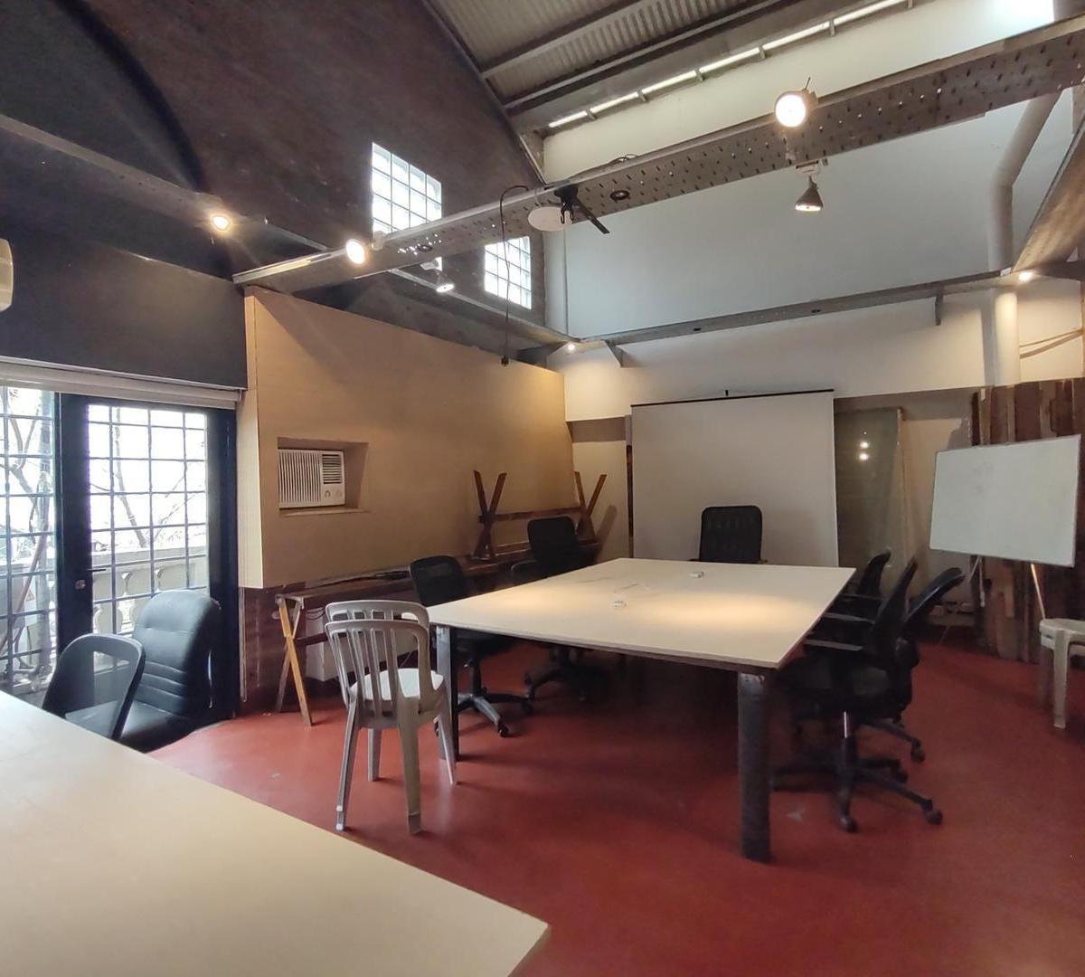 Edificio de Oficinas con Garage Venta Varios Usos Av 4