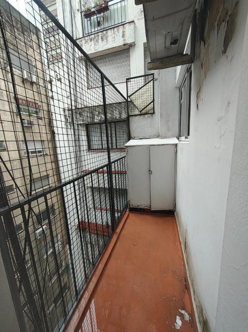 Foto de Departamento 2 ambientes en Venta Recoleta balcon, imagen 4