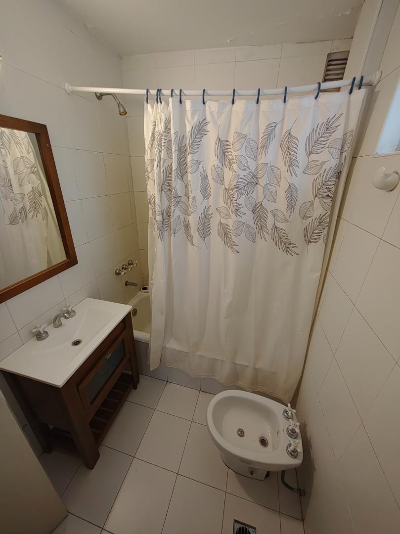 Foto de Departamento 2 ambientes en Venta Recoleta balcon, imagen 5