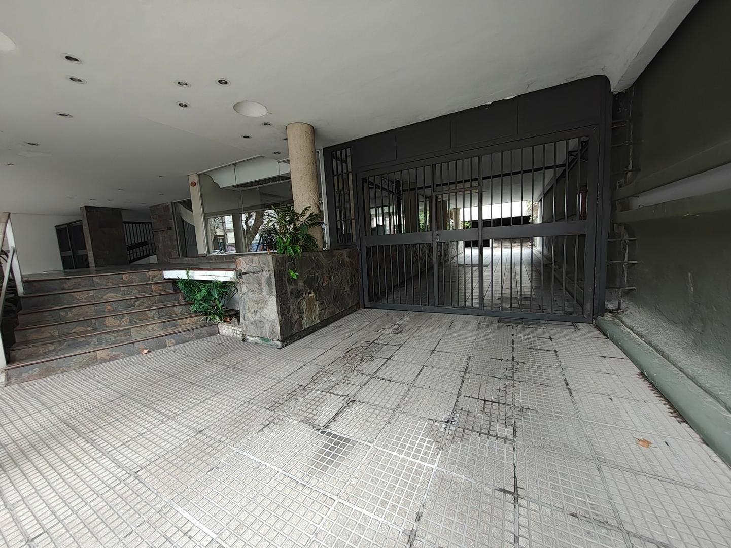 Foto de Cochera cubierta en Venta Portela 349 Lomas de Zamora, imagen 5