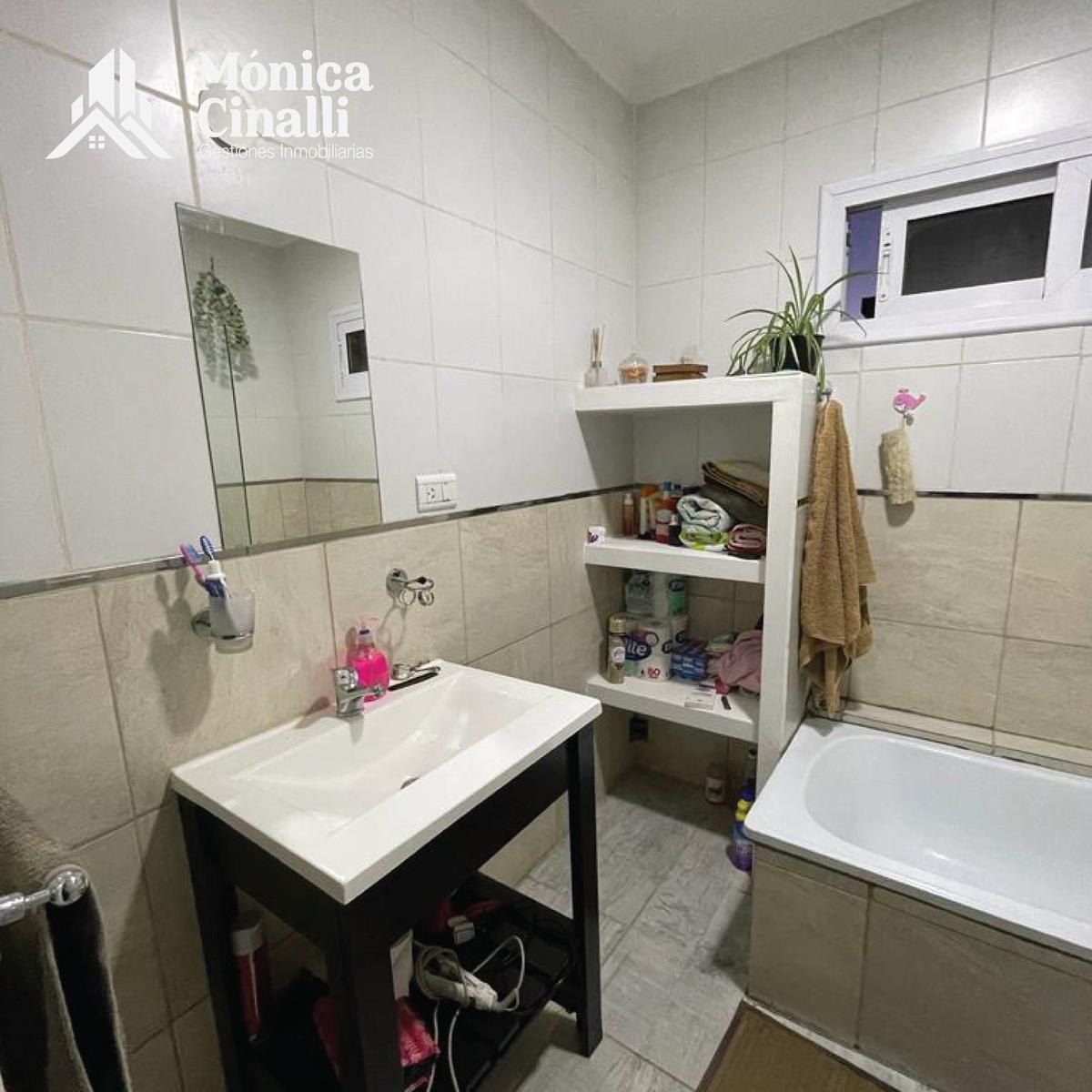 Departamento en Villa Regina 4